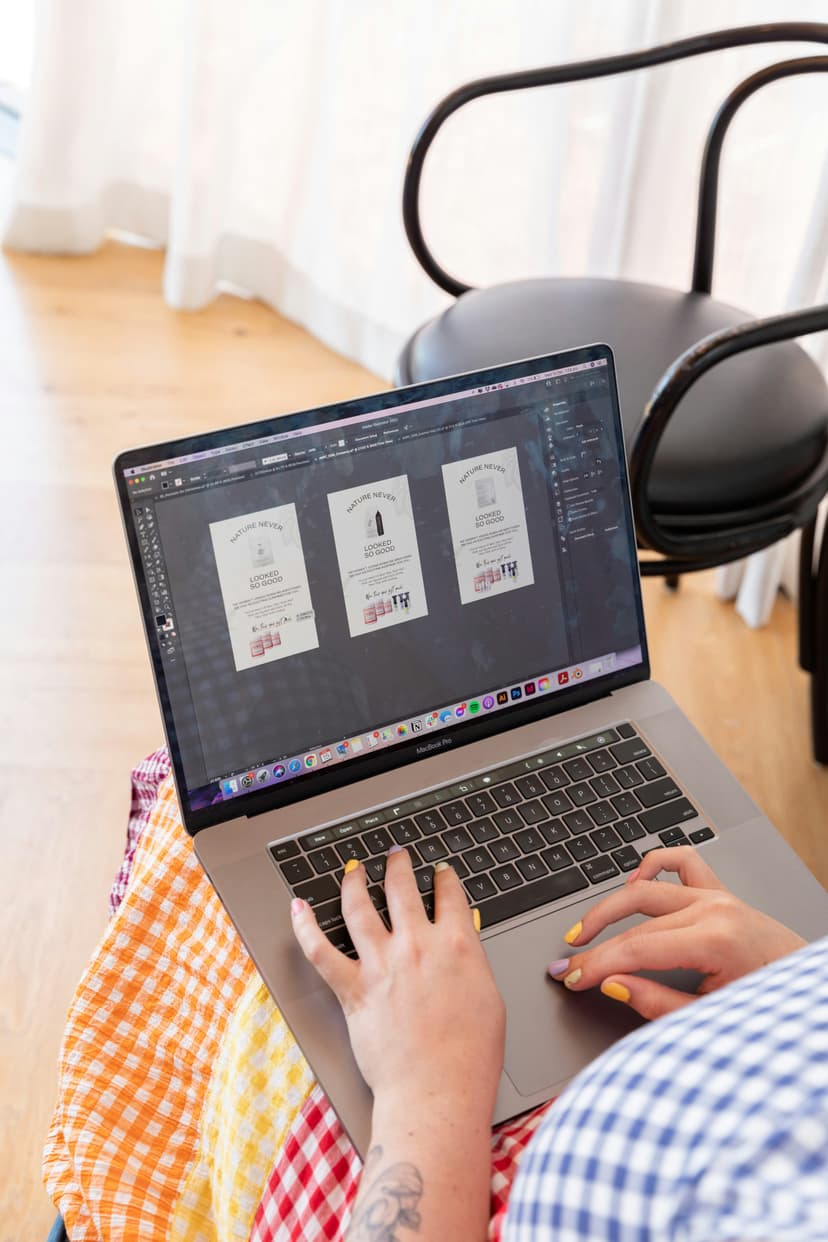 Domina las Redes Sociales en 2025: Más allá de los 'Likes'